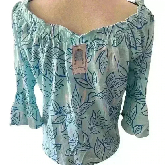 Stella Parker Blouse NWT - Picture 3 of 4